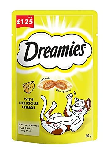 Dreamies – Crunchy Cat Treats with Delicious Cheese