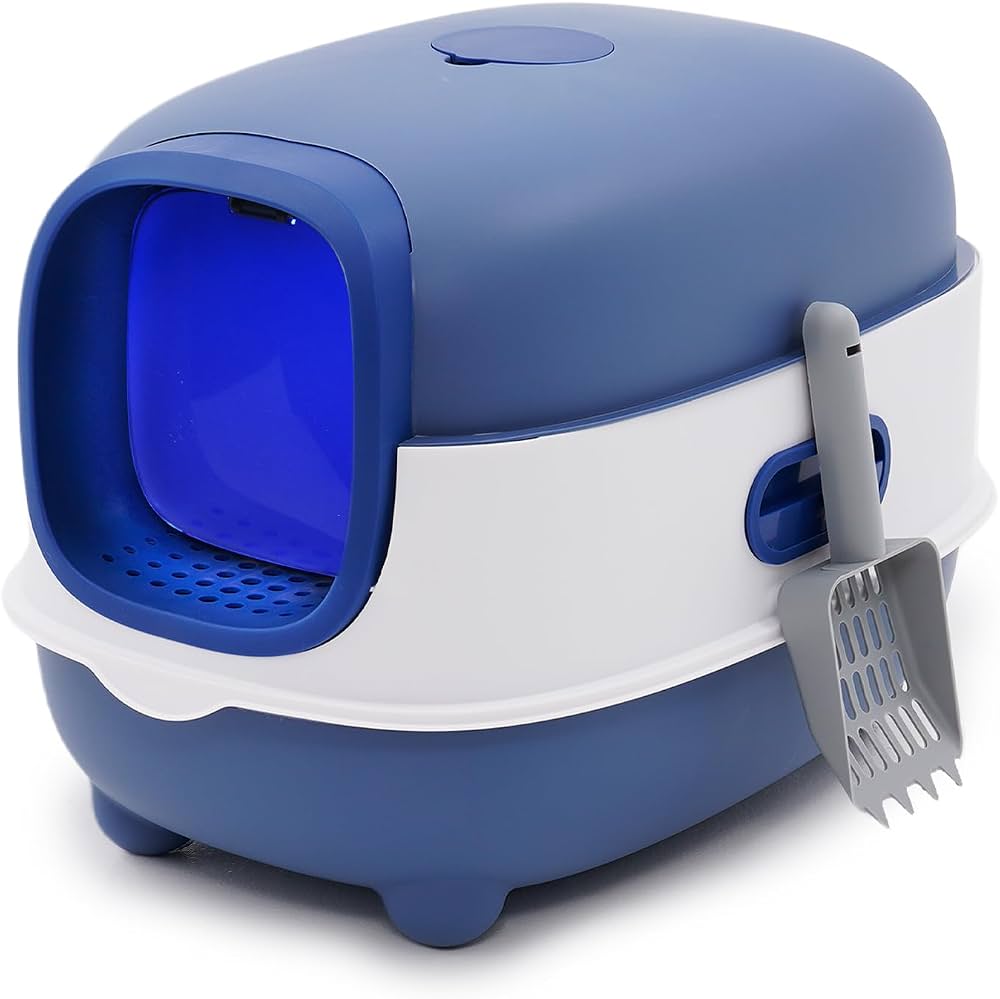 Covered Cat Litter Box with Scoop